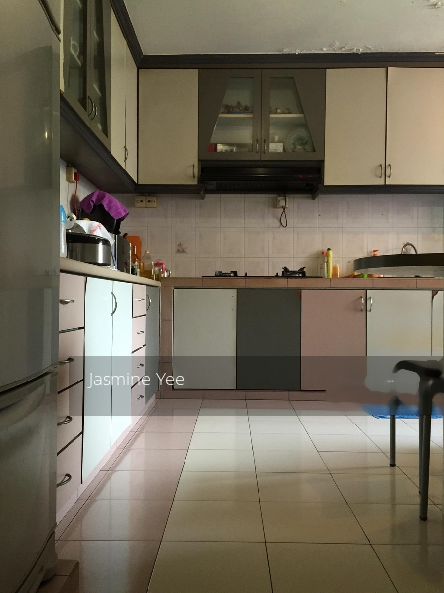 Blk 237 Lorong 1 Toa Payoh (Toa Payoh), HDB Executive #122213432